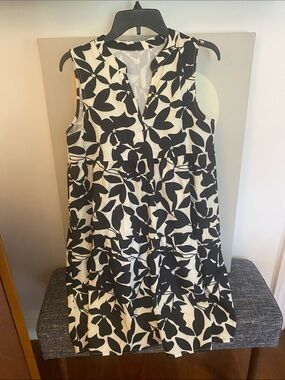 Sleeveless Black & White Floral Tiered Dress